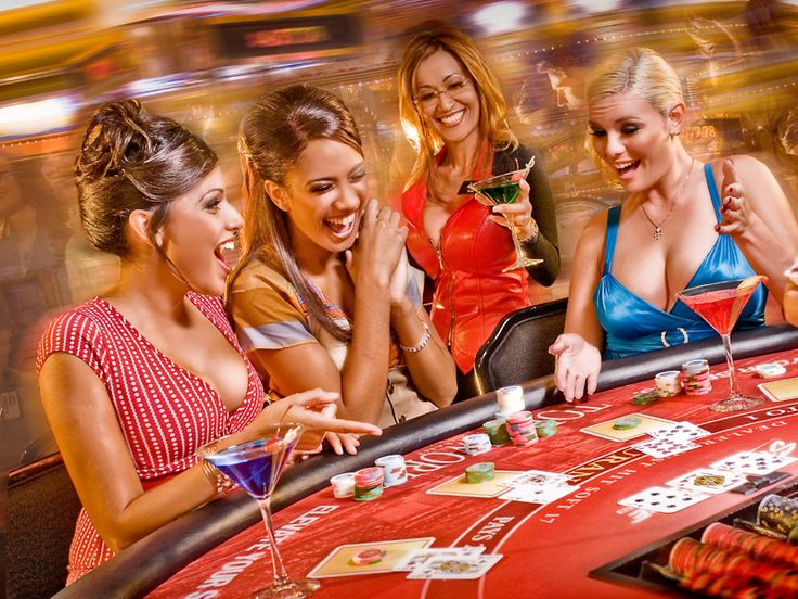 Online and Female, is this the Future of Gambling in Australia? - The City  Journal