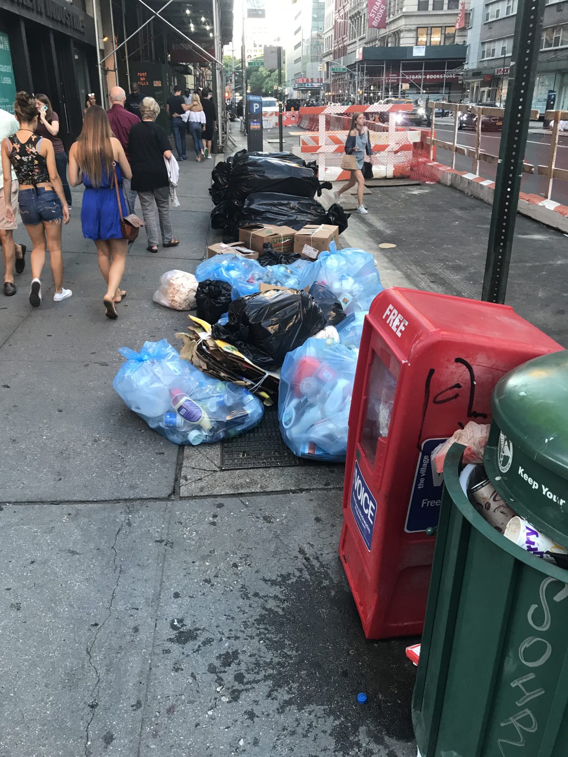 Trash builds up on the streets of New York City The City Journal